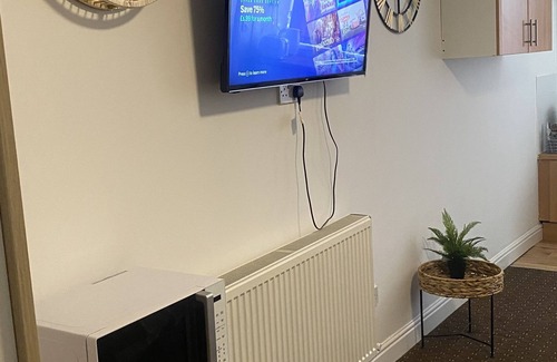 Huddersfield Apartment | Bv Comfy Studio Five At Deighton Huddersfield