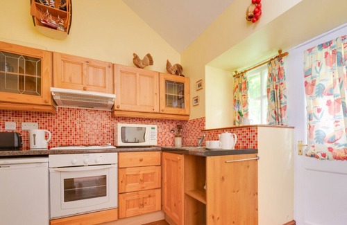 Cardigan House | Bwthyn Crofftwyr (Crofters Cottage)