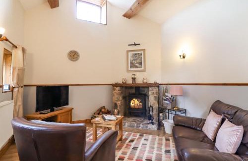 Llanfair Caereinion House | Bwthyn Ty Newydd