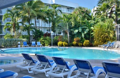Key West House | By the Beautiful Sea - Key West Beach Front Condo - w Pool Access