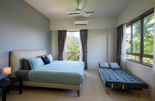 Batu Ferringhi Apartment | By The Sea Beach Front Apartment
