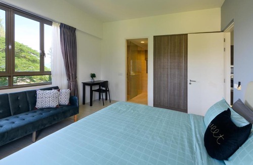 Batu Ferringhi Apartment | By The Sea Beach Front Apartment