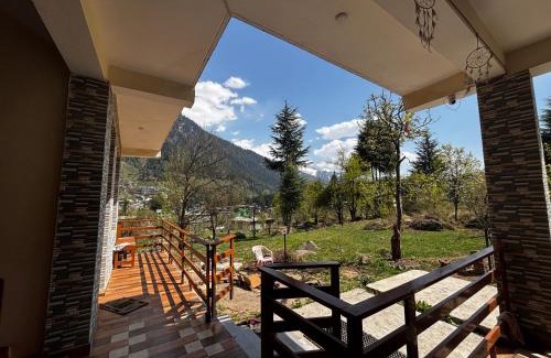 Old Manali House | By The Way