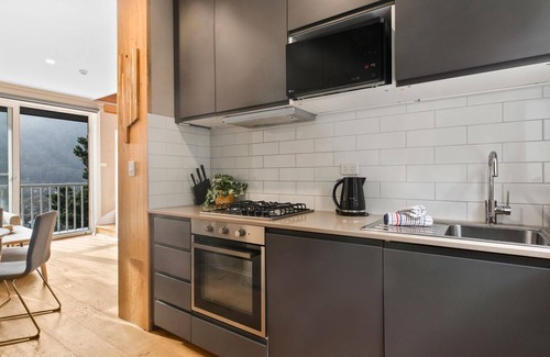 Thredbo Apartment | Byadbo 8 is a newly refurbished two-bedroom apartment