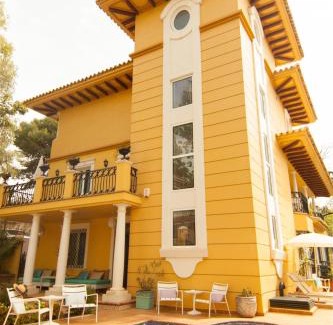 Malaga-Este Hotel | BYPILLOW Villa Lorena Adults Recommended