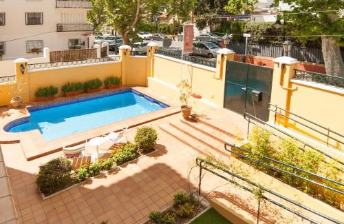 Malaga-Este Hotel | BYPILLOW Villa Lorena Adults Recommended