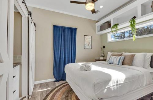 Owens Cross Roads House | Byrd 6 Cozy Byrd Nest