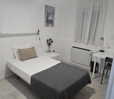 Arganzuela House | Cáceres habitaciones
