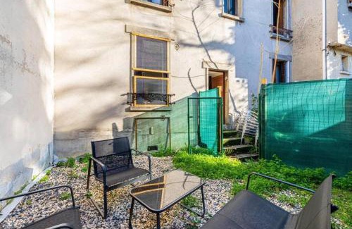 Bondy Apartment | Cénoslocs Bondy - Paris à vos pieds pour 4 personnes avec Jardin & Wifi