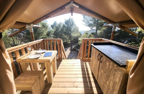 Puyloubier House | Cézanne" perched lodge 2 persons