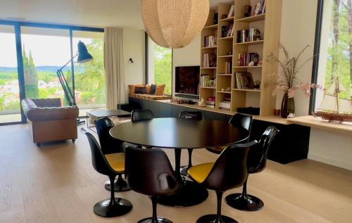 Prades-le-Lez Villa | Côté pinède