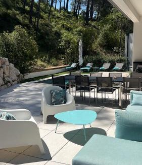 Prades-le-Lez Villa | Côté pinède