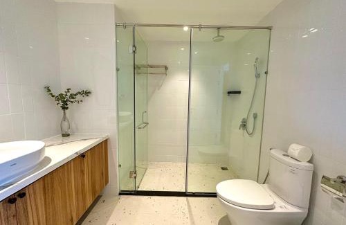 Tran Phu Beach Apartment | Căn hộ Gold Coast ở Nha Trang view biển - Vivastay