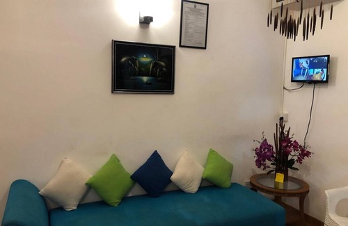 Pamunugama Bed & Breakfast | C J Beach Resort