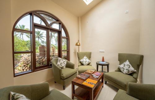 Sernabatim Resort | C Roque Beach Resort