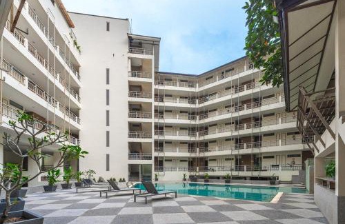 Kathu Apartment | C224 Peaceful 1BR Condo Pool & Mountain View