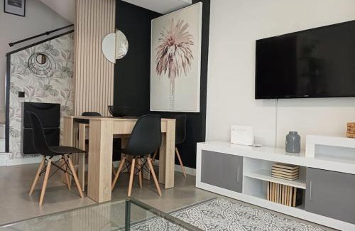 Parbayon House | C23A01 Moderno Adosado 2 hab