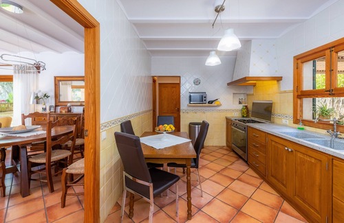 Alcudia Villa | “Ca Na Rosa” close to the Beach with Wi-Fi, A/C, Terrace, Garden & Pool