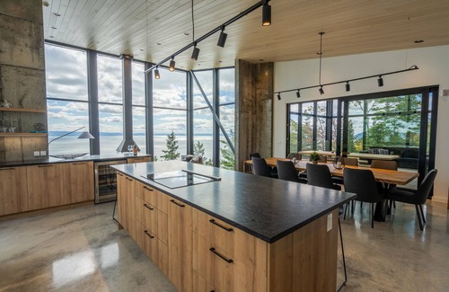Petite-Riviere-Saint-Francois Ski Chalet | Onyxsurlefleuve - Luxury chalet