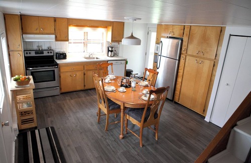 Saint-Laurent-de-l'ile d'Orleans Ski Chalet | Magnificent cottage on Île d'Orléans