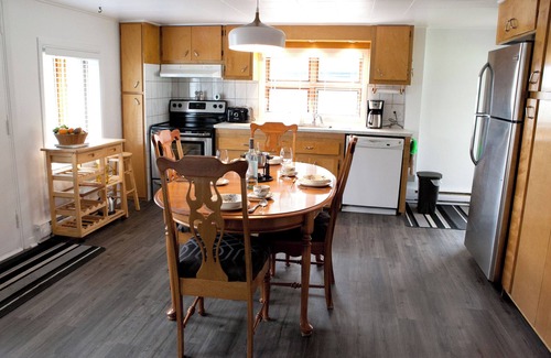 Saint-Laurent-de-l'ile d'Orleans Ski Chalet | Magnificent cottage on Île d'Orléans