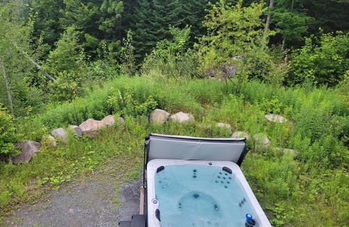 Sainte-Marguerite-du-Lac-Masson Ski Chalet | Yasmine cottage for rent in Sainte-Marguerite-du-Lac-Masson