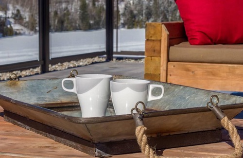 Sainte-Marguerite-du-Lac-Masson Apartment | The Viking Resort & Marina is a resort located in the Laurentians region.