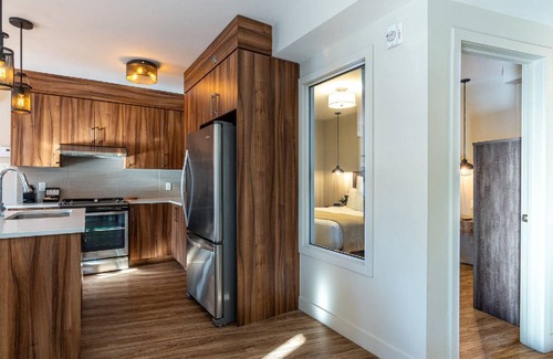 Sainte-Marguerite-du-Lac-Masson Apartment | The Viking Resort & Marina is a resort located in the Laurentians region.