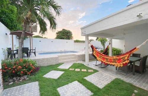 Bonda House | Cabaña La Doña
