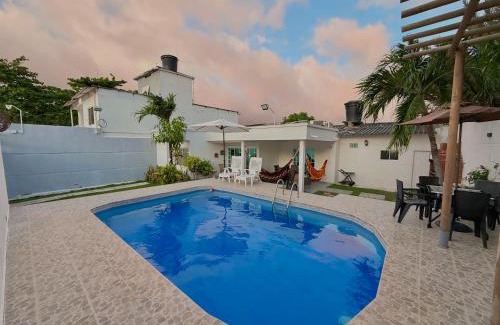 Bonda House | Cabaña La Doña