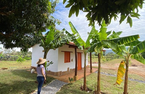 Barichara House | Cabaña Naranja