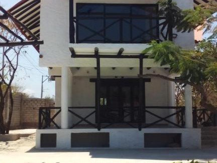 Papare House | Cabaña Recinto del Pensar