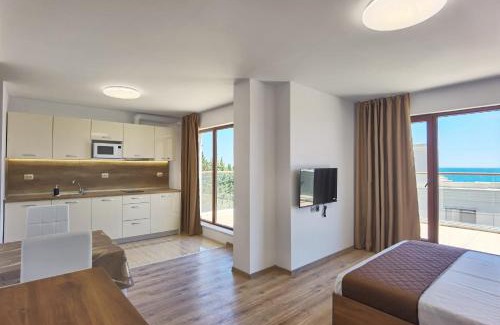 Primorski Apartment | Cabacum Pleasure Beachfront Apartments