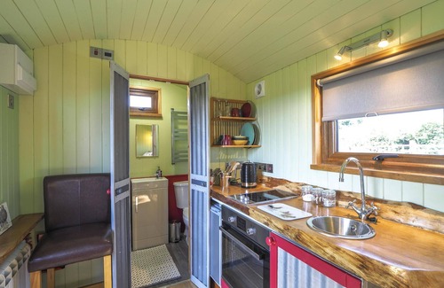Llanfyrnach Cottage | Caban y Bugail, Abercych