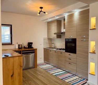 Borsa Ski Chalet | Cabana 9