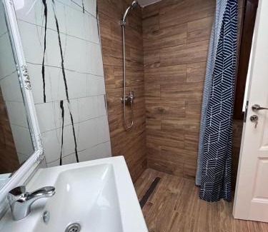 Toplita Cabin | Cabana B2 langa strandul Banffy