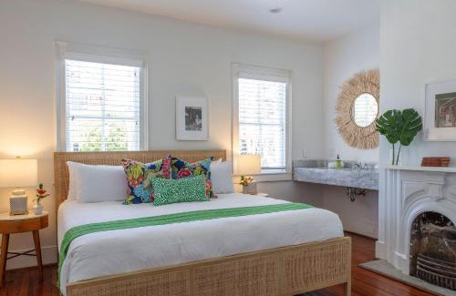 Cannonborough Elliotborough House | Cabana House at Casa Zoe