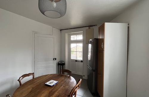 Berze-la-Ville House | Cabana & La Galerie Mâconnaise