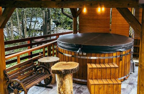 Lunca Bradului Villa | Cabana Weekend