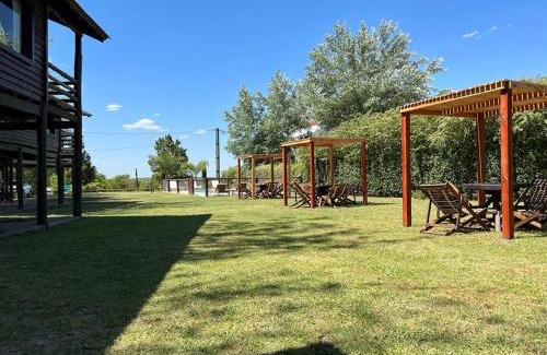 San Pedro Hotel | Cabanas Los Troncos