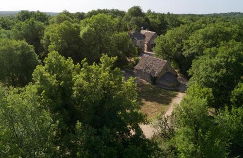 Livernon Cabin | cabane lodge avec spa privatif