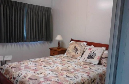 Cabarita Hotel | Cabarita Lodge Bed and Breakfast