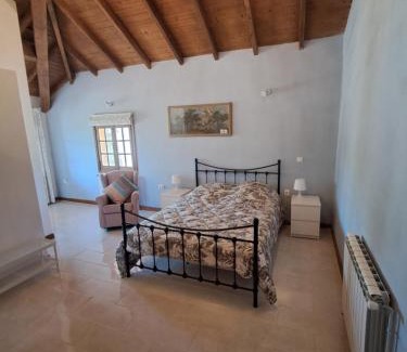 Nisa House | CABECOS ALTOs