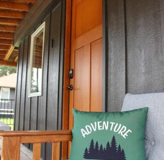 Rapid City Resort | Cabin 1 at Horse Creek Resort