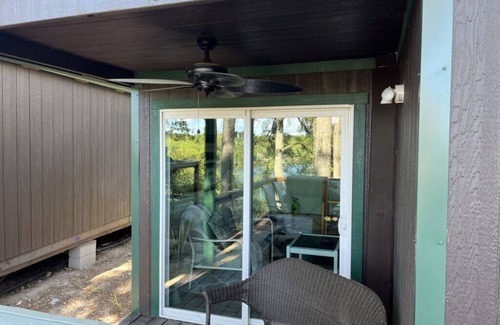 Royal Cabin | Cabin #15 Lake Beach Front