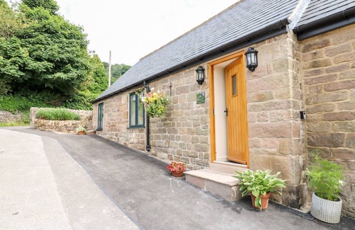 Two Dales Cottage | Cabin ∙ 2 bedrooms ∙ 3 guests