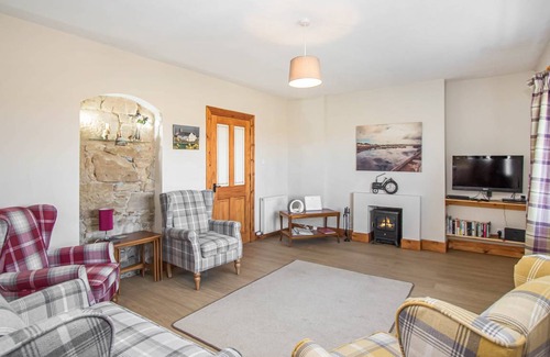 Tain Cottage | Cabin ∙ 3 bedrooms ∙ 5 guests