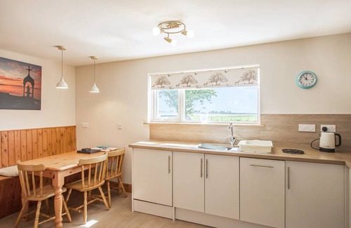 Tain Cottage | Cabin ∙ 3 bedrooms ∙ 5 guests
