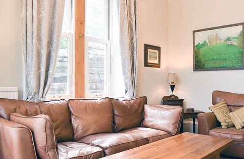 Grosmont Cottage | Cabin ∙ 5 bedrooms ∙ 10 guests