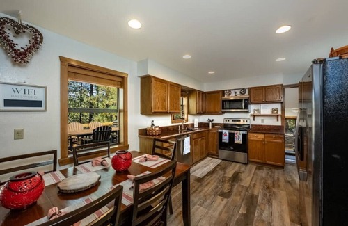 Angel Fire Cabin | Cabin by AF Country Club Hot Tub